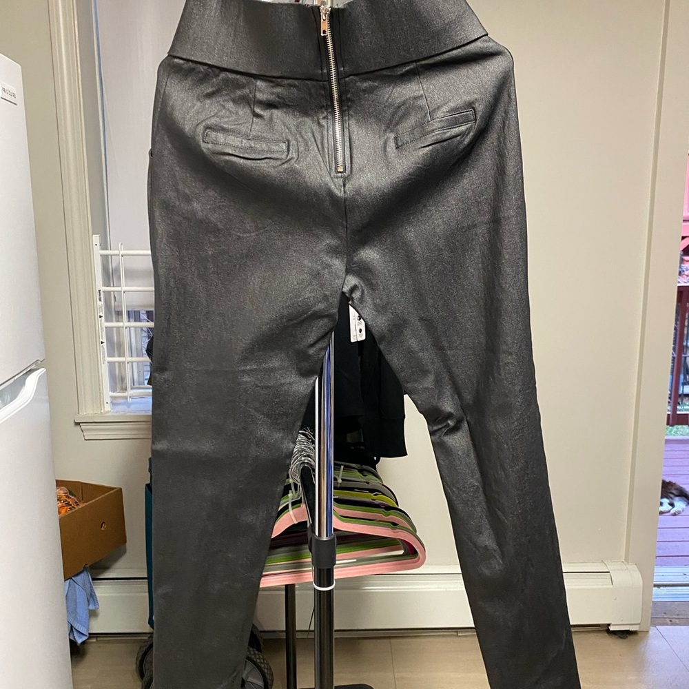 Asilio Black Garment - Picture 6 of 9